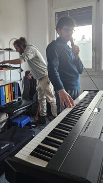 Romain bass n Niels drum Romain bass n Niels drum